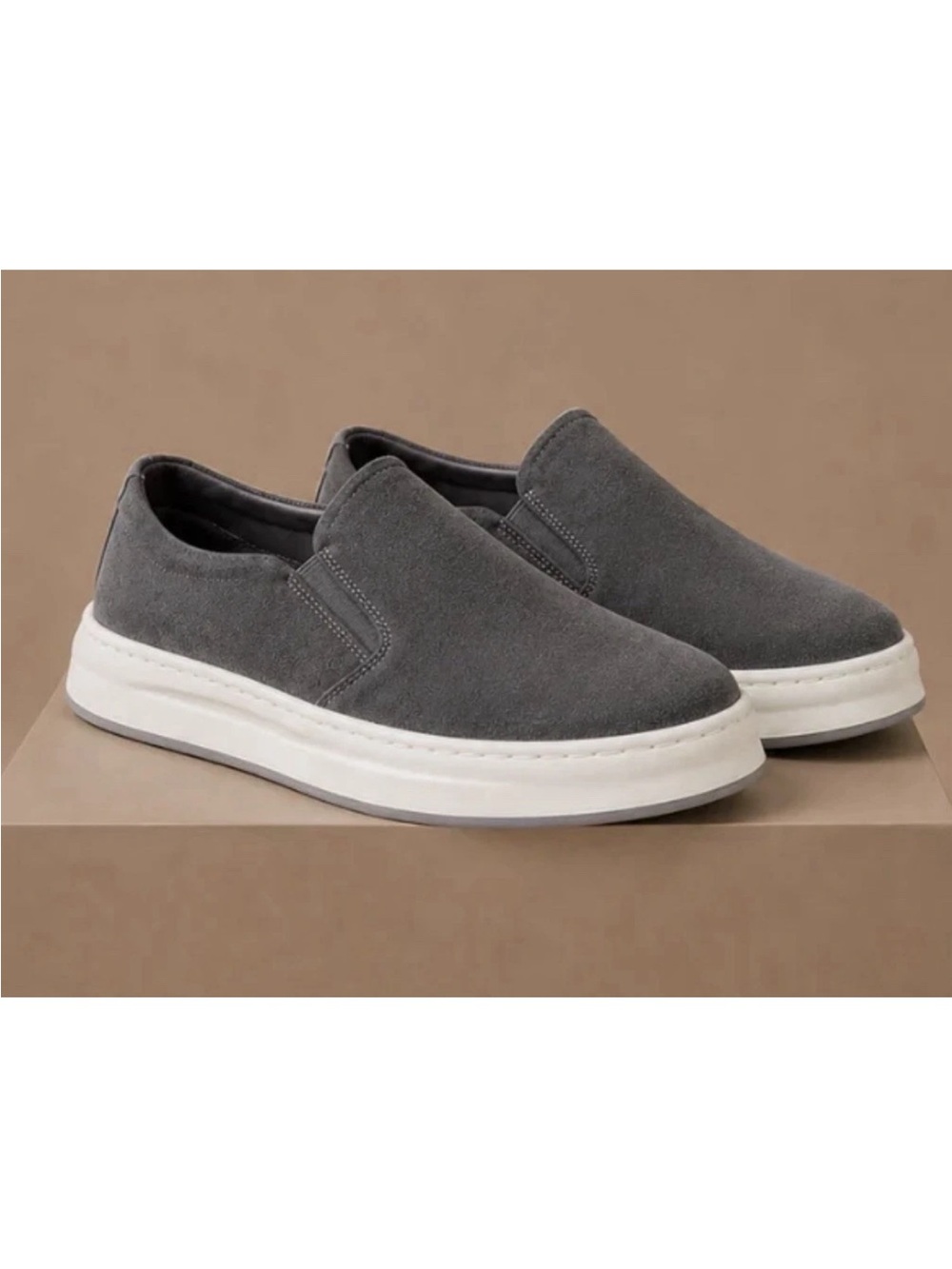 Olukai Women's Grey Suede Slip On Size 8 brand New
